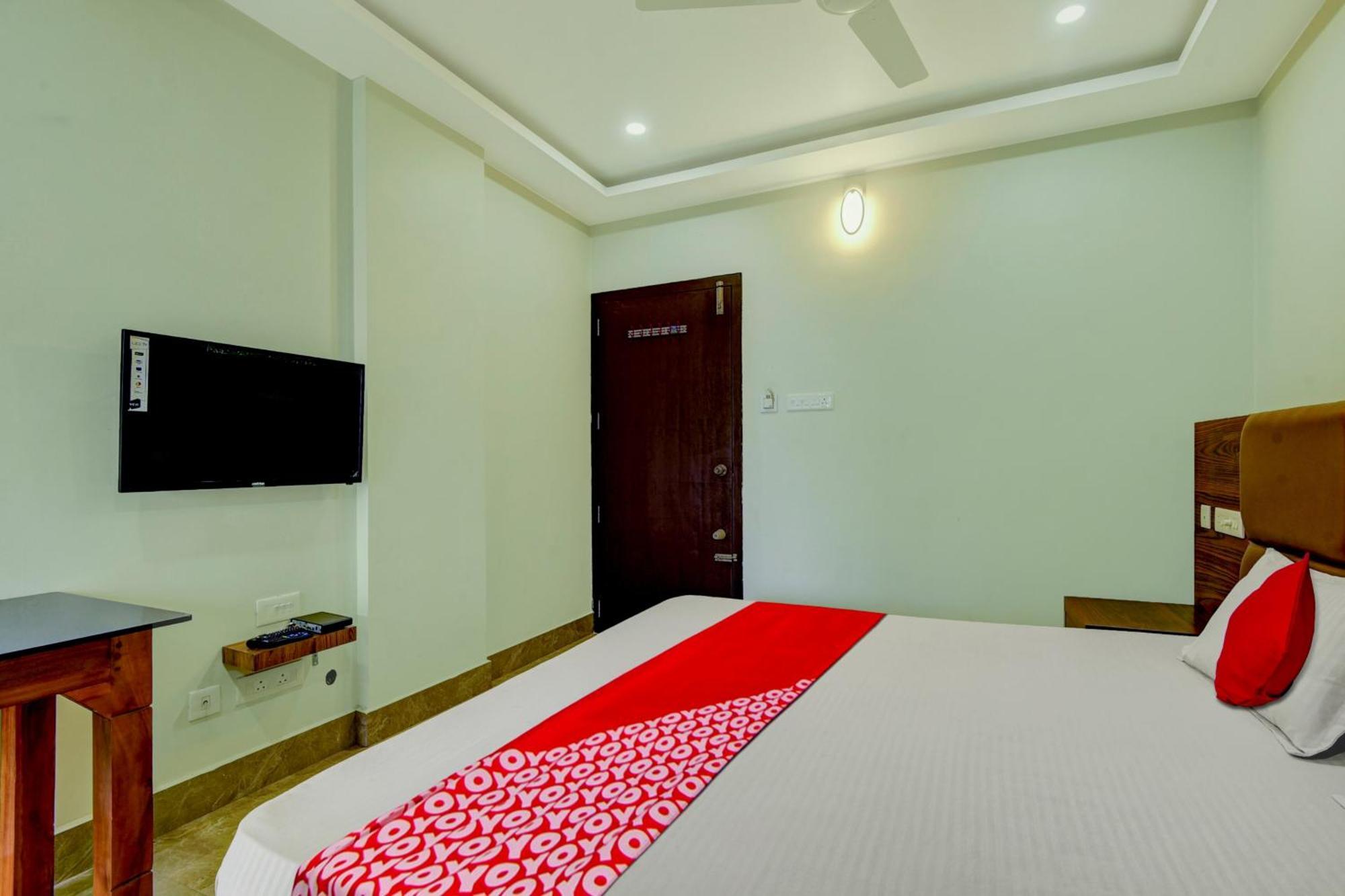 Hotel O Royal Tower Lodge Etakkare 외부 사진