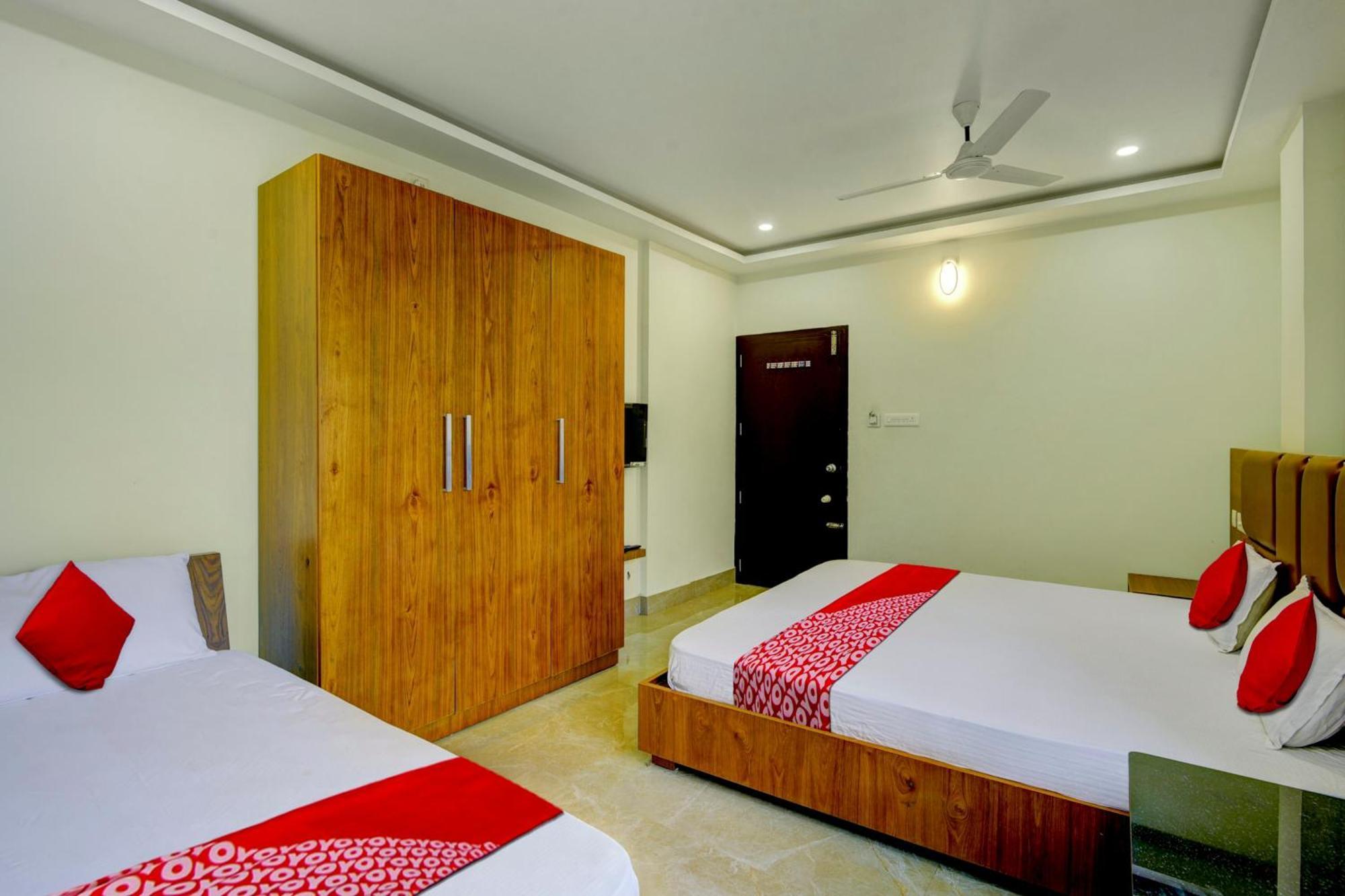 Hotel O Royal Tower Lodge Etakkare 외부 사진